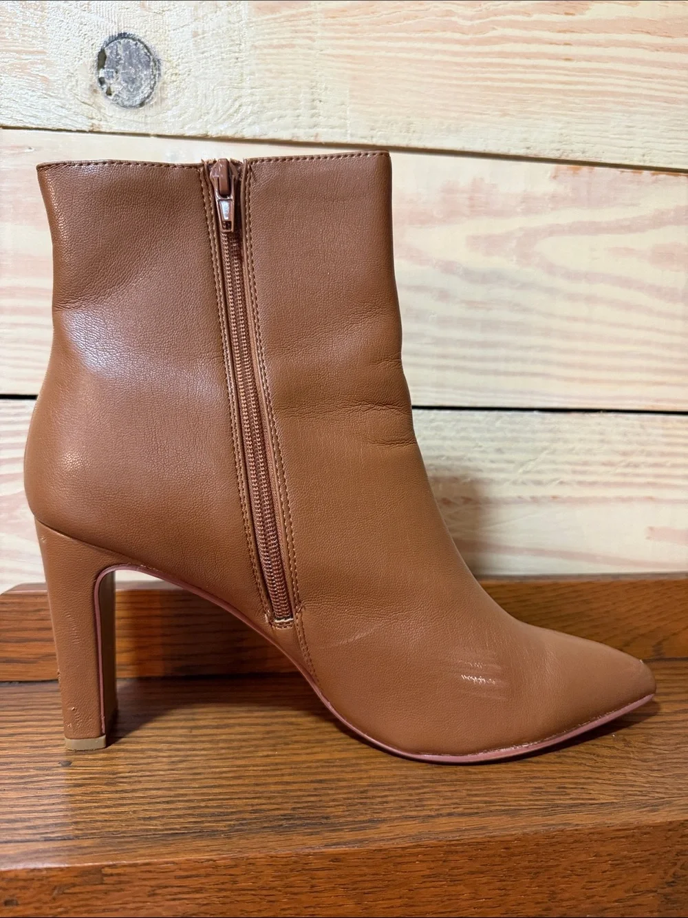 N/A classic tan
